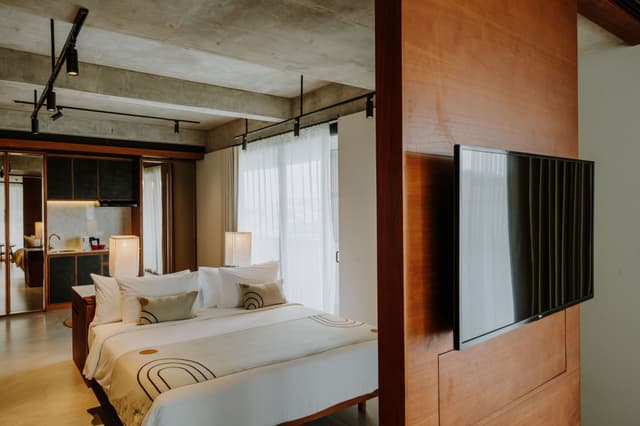 Premier Suite Plus King