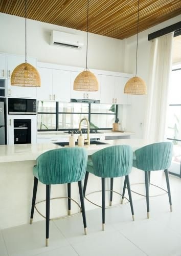 อาโรวา บาหลี เบราวา (Arrova Bali Berawa)1