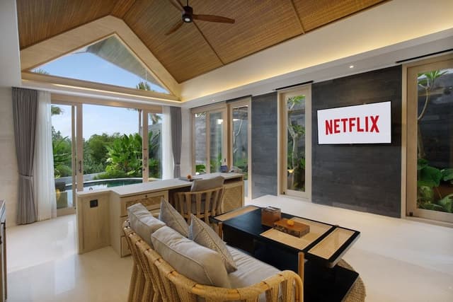 Royal Smart 1 Bedroom Villa with Private Pool & Hot Tub