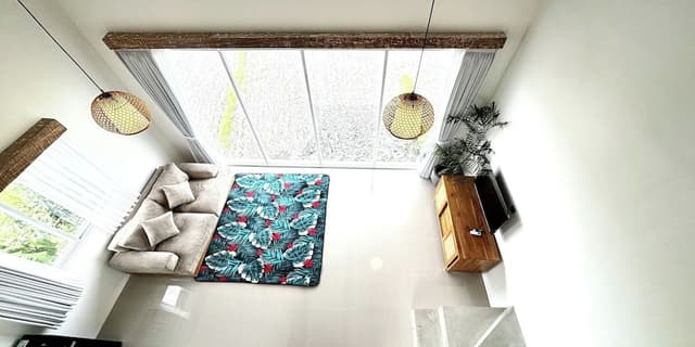 Studio Suite, Balcony