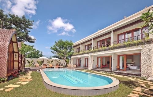 คูบู จีดับบลิวเค รีสอร์ท (Kubu GWK Resort)0