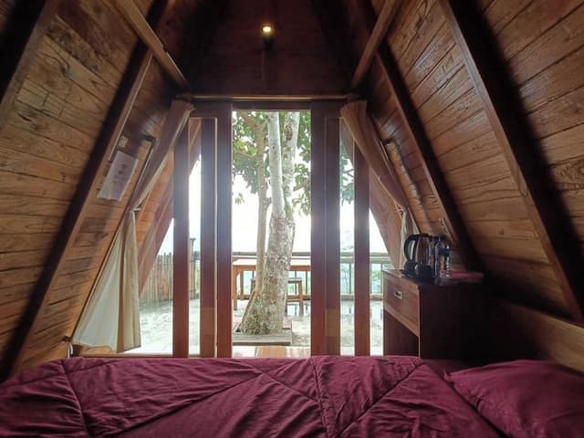 Deluxe Tent