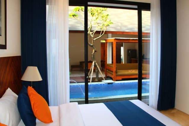 One bedroom pool villa