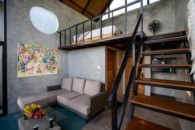 Suite with Mountain View