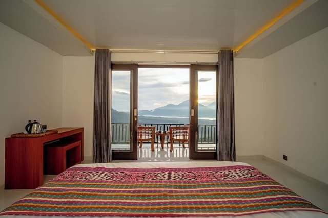Deluxe Suite, Mountain View