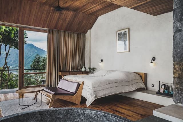 Suite, Mountain View