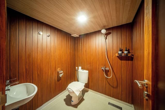 Studio, 1 Bedroom, Lake View