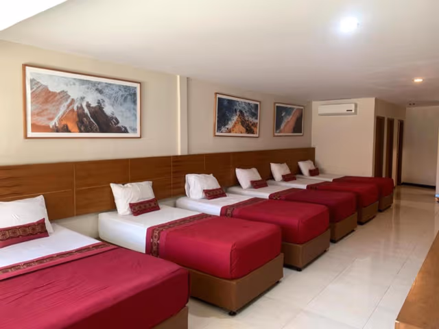 Deluxe Family Room