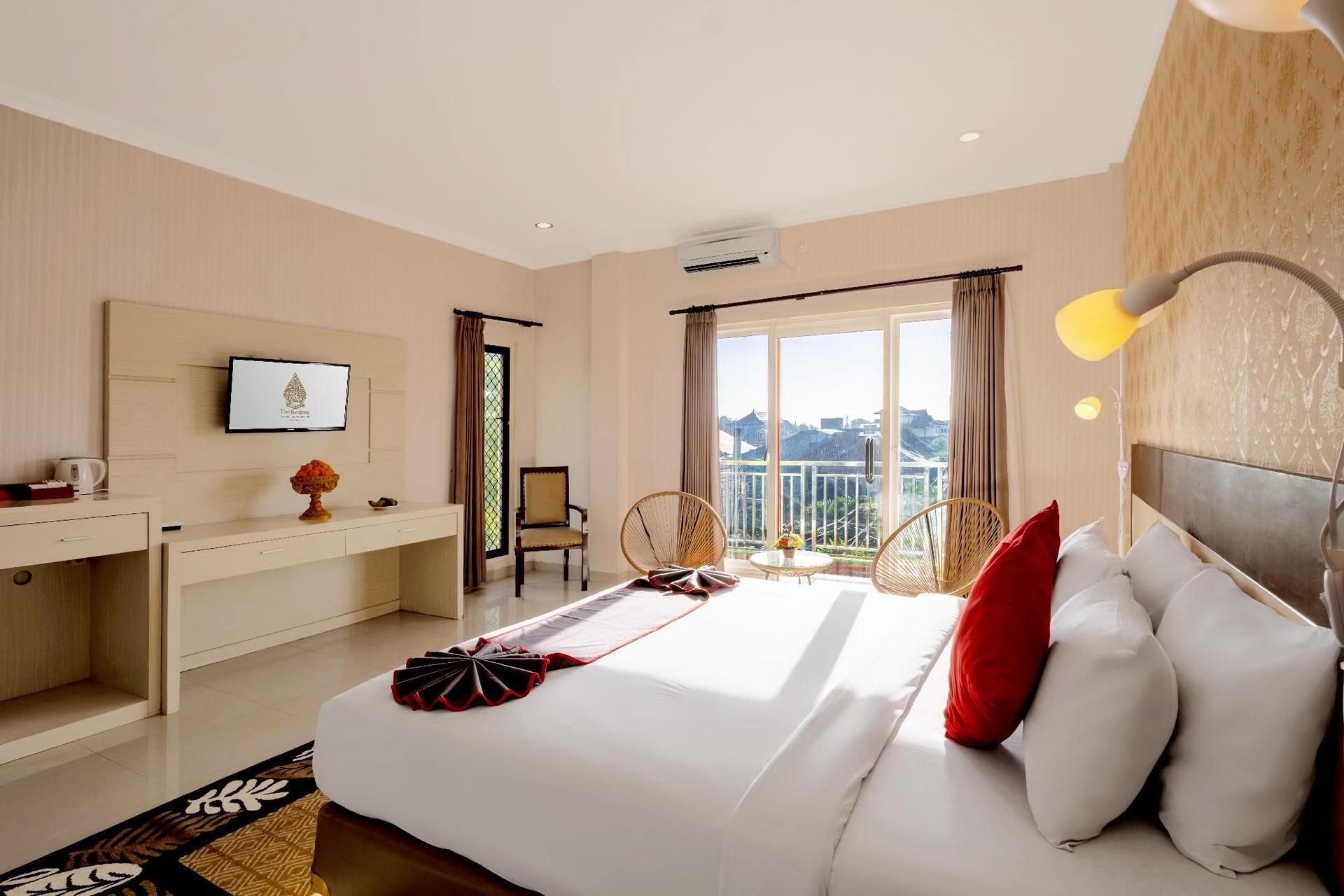 โรงแรมกันเจง กูตา (The Kanjeng Hotel Kuta)3