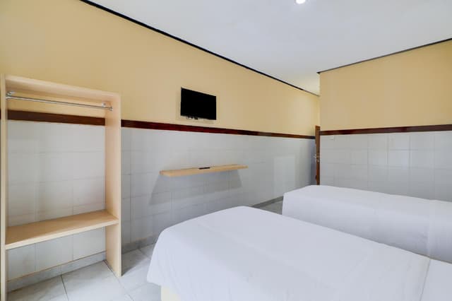 Deluxe Twin Room