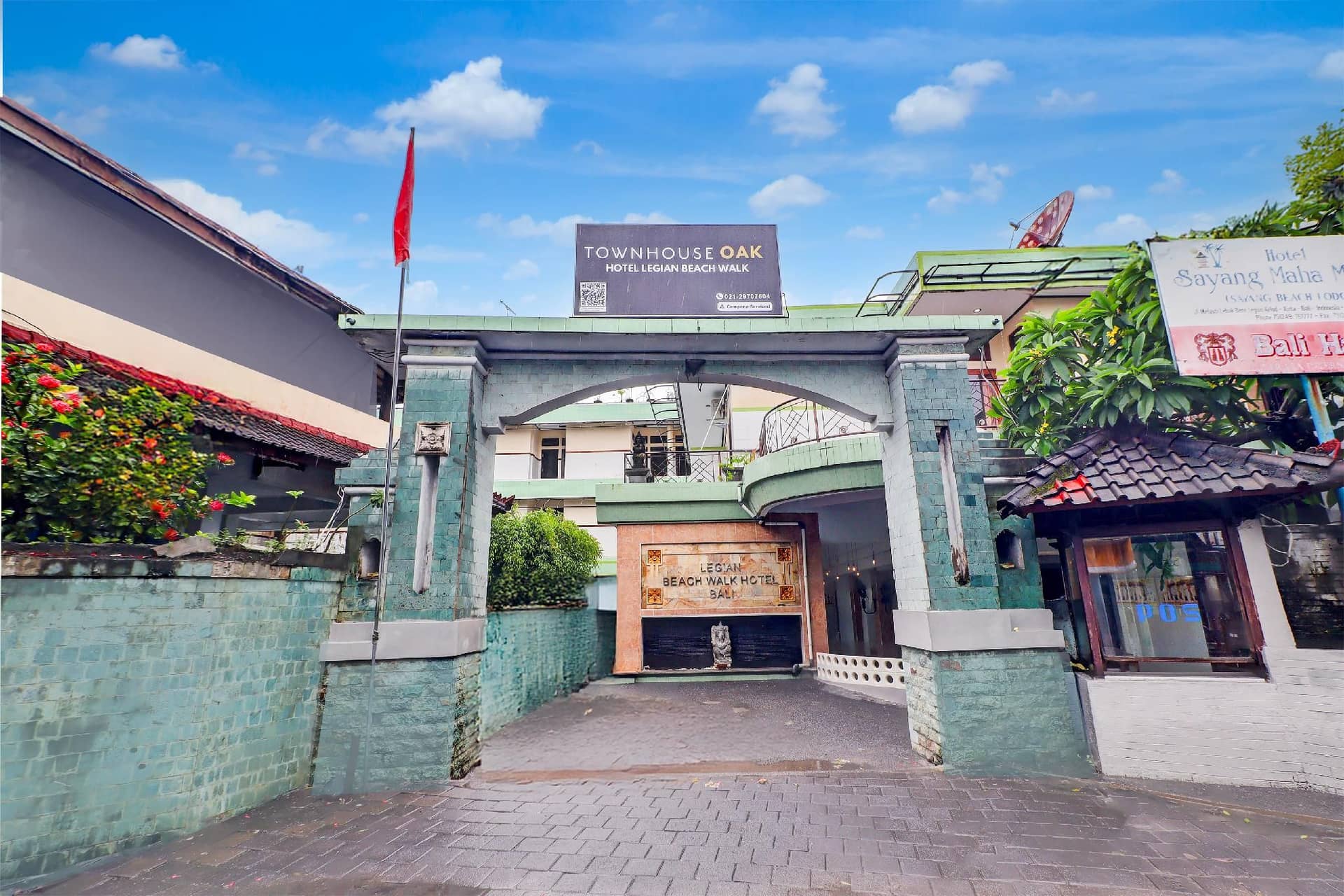 Townhouse Oak Legian Near Kuta Beach Formerly Sayang Maha Merta Townhouse Oak Legian Near Kuta Beach Formerly Sayang Maha Merta