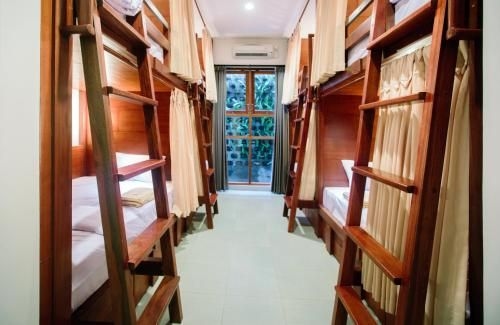 ปูดัก ซาริ ยูนิโซ โฮสเทล (Pudak Sari Unizou Hostel)1