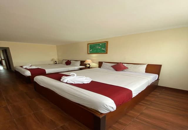 Executive Room