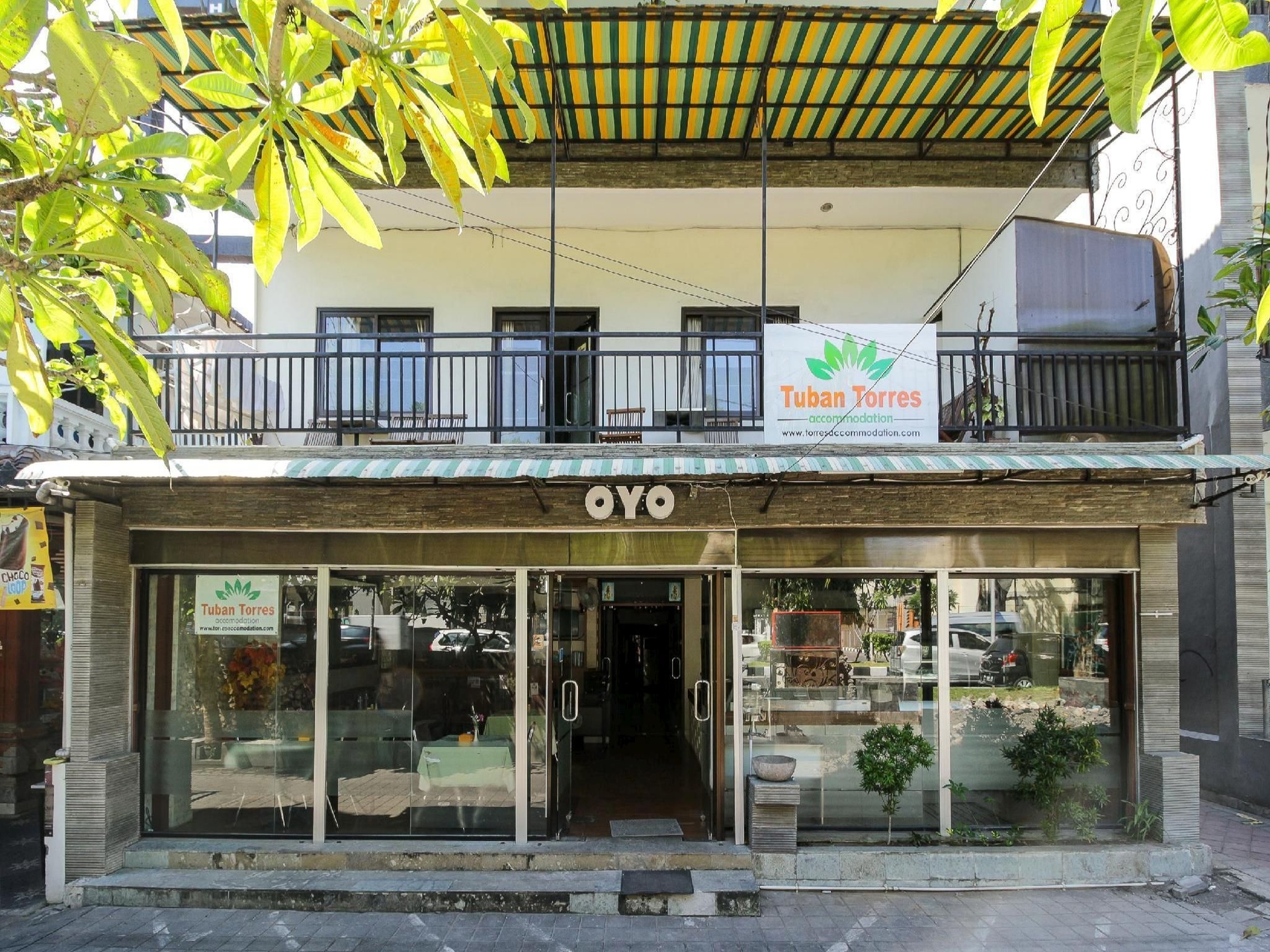 โอโย 734 ตูบัน ตอเรส แอคคอมมอเดชั่น (OYO 734 Tuban Torres Accomodation)0