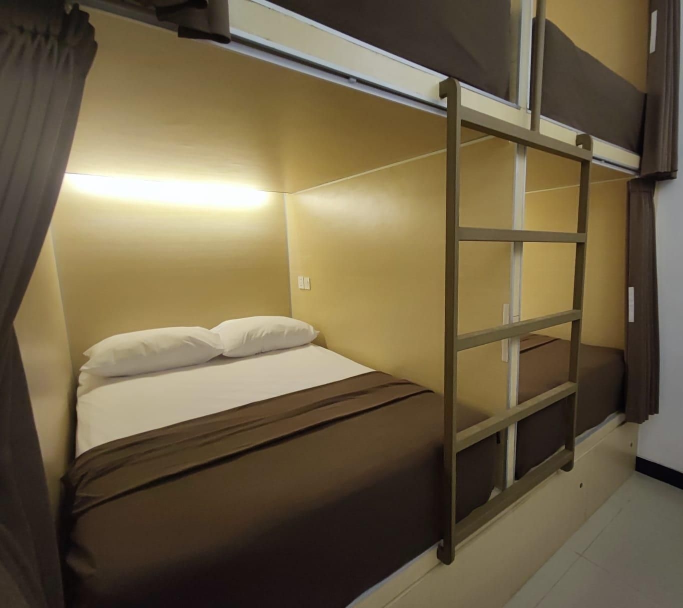 ฟอรา แคปซูล โฮสเทล ตูบัน กูตา บาหลี (Fora Capsule Hostel Tuban Kuta Bali)3