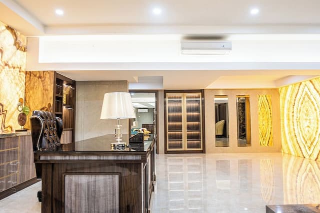 Presidential Suite, City View