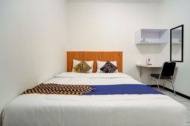 Basic Double Room