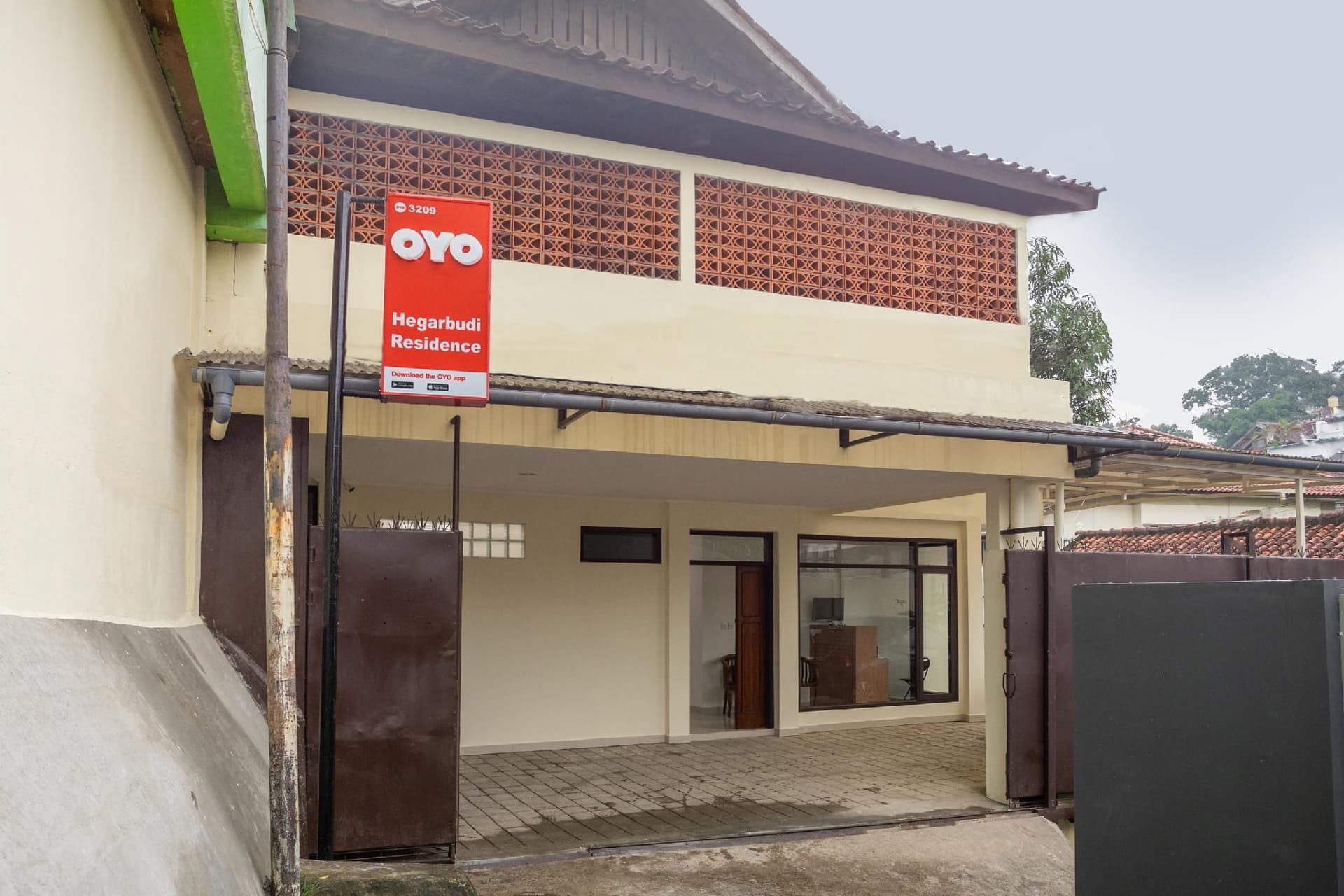 Super OYO 3209 Hegarbudhi Residence Super OYO 3209 Hegarbudhi Residence