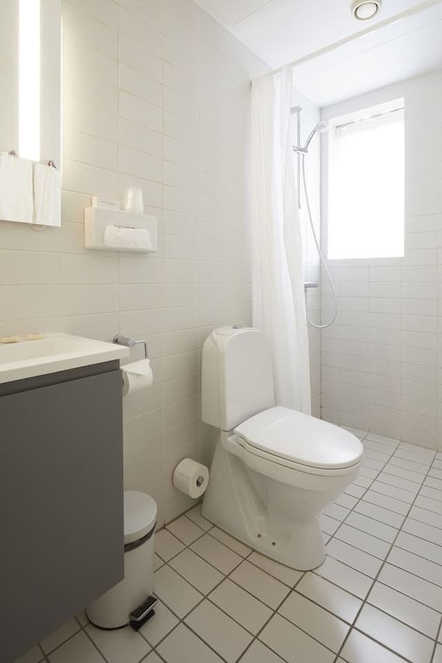 Basic Single Room