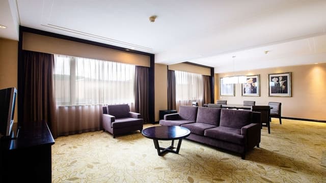 Suite, 1 Bedroom, Kitchen