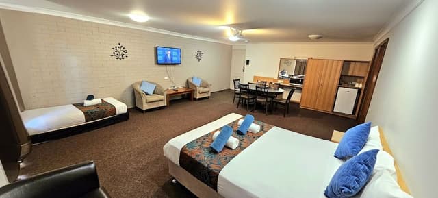 Exclusive Room, 2 Bedrooms, Connecting Rooms, Courtyard View