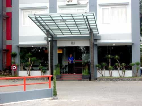 โรงแรมวีร์ตัน ดาโก โรงแรมวีร์ตัน ดาโก