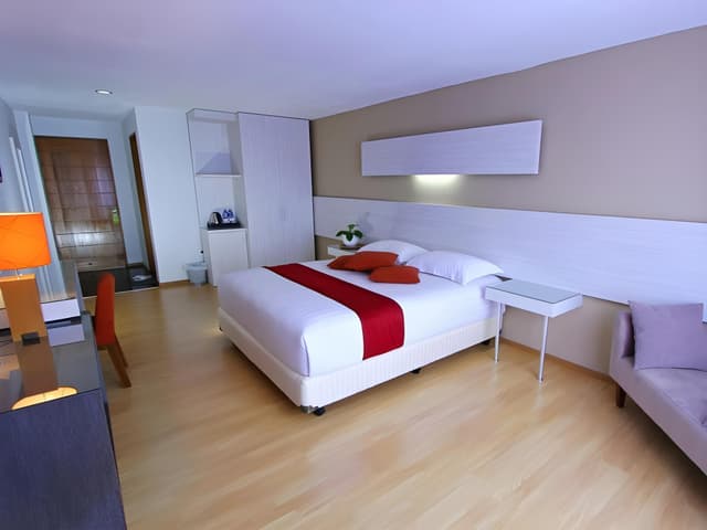 Deluxe Room with Balcony