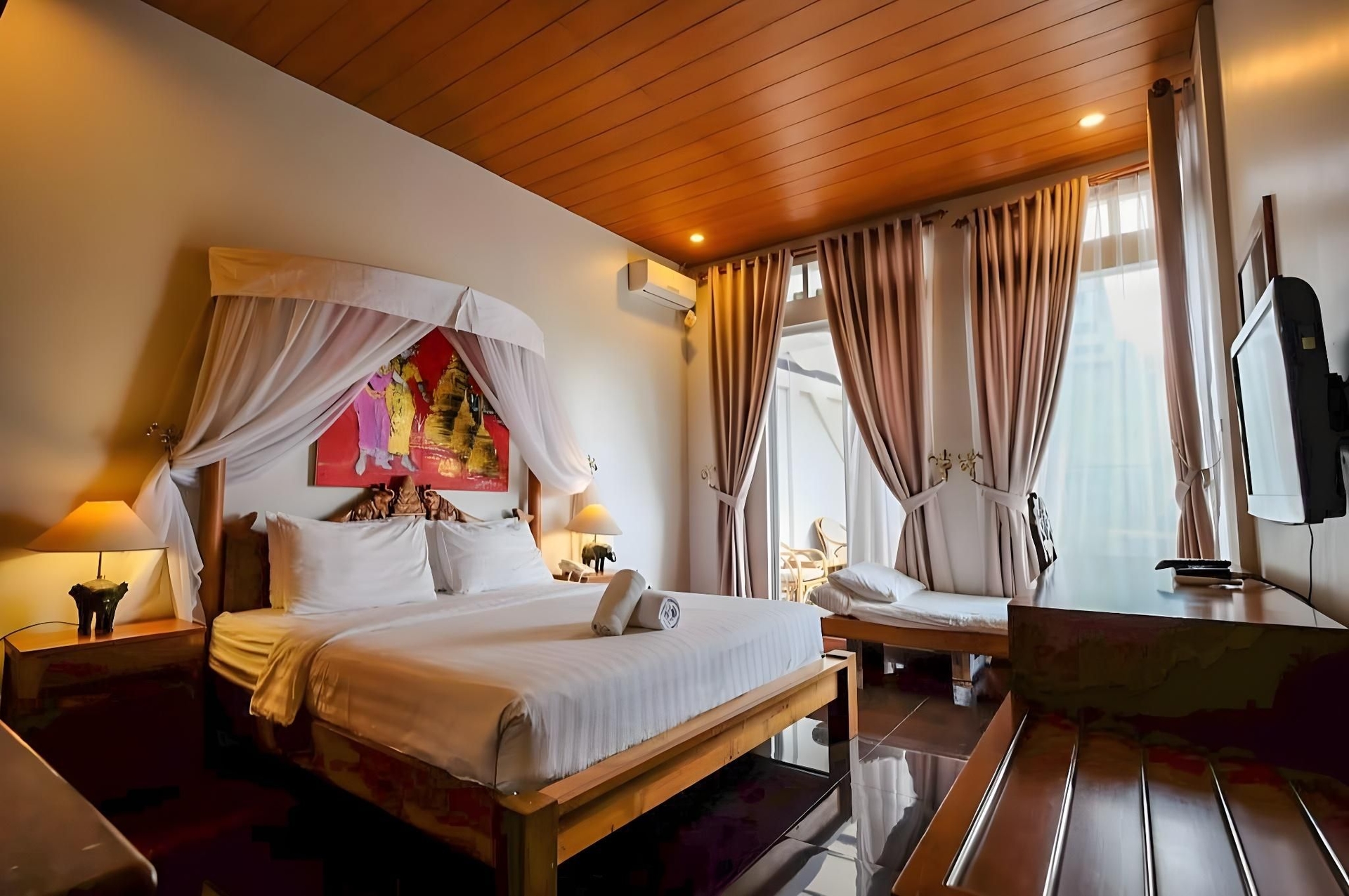 Rumah Stroberi Organic Farm & Family Lodge4
