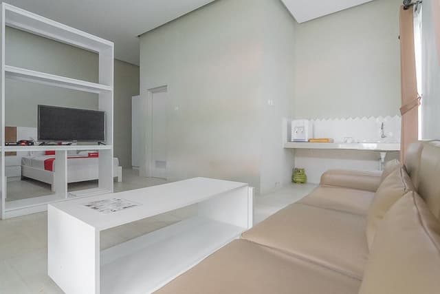 Deluxe Room (RedDoorz)