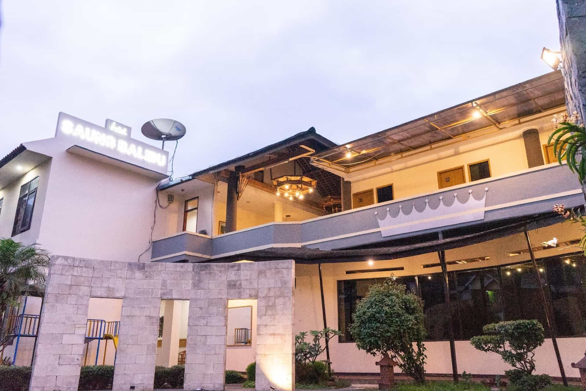 Saung Balibu Hotel