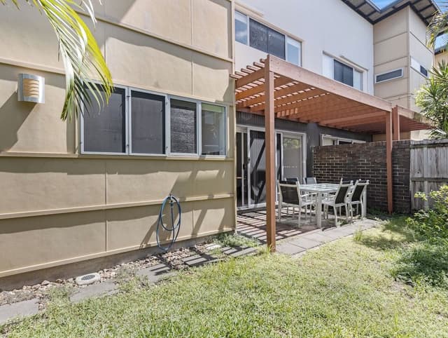 Classic Villa, 2 Bedrooms
