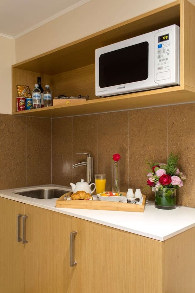 Apartment, 2 Queen Beds, Non Smoking, Kitchenette (Laundry, Jetted Tub)