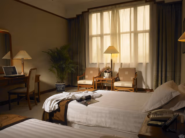 Deluxe Twin Room