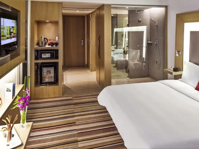 Premier Room, 1 King Bed
