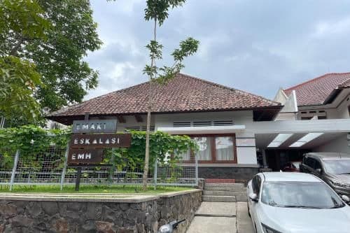 เอมากิ บุหมี ซิงกะห์ เอมากิ บุหมี ซิงกะห์