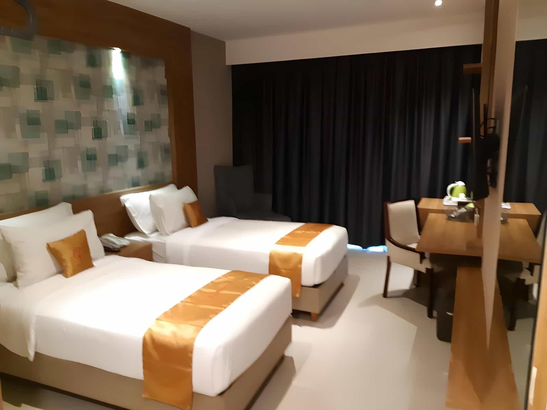 โรงแรมทรีอิซ เซมารัง โรงแรมทรีอิซ เซมารัง