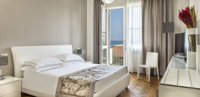 Classic Double Room Single Use, Balcony