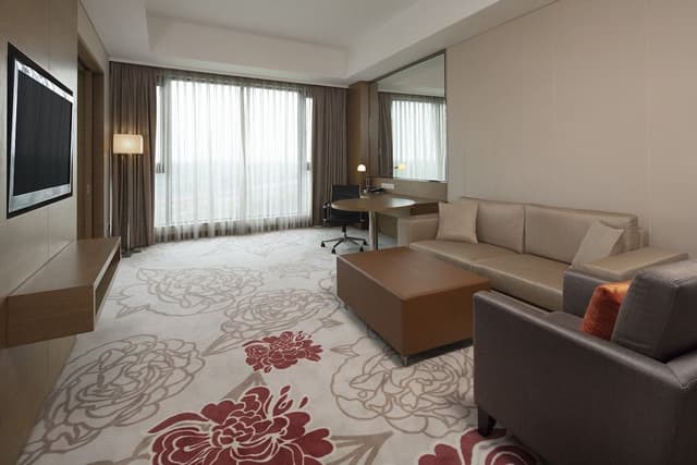 Suite, 1 Bedroom (High Floor)