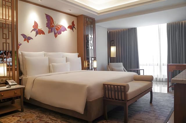 Deluxe King Room