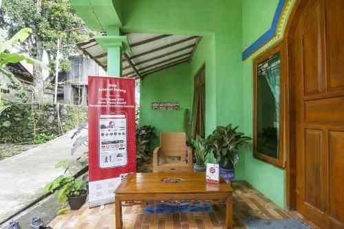 โอโย โฮมส์ 91151 เดสา วีซาตา เครเอทีฟ เปอร์ดามาอัน สรัมบุง กุงุง (OYO Homes 91151 Desa Wisata Kreatif Perdamaian Srumbung Gunung)1