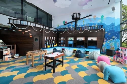 Padma Hotel Semarang0