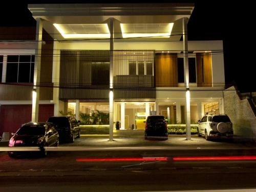 Vinotel Cirebon0