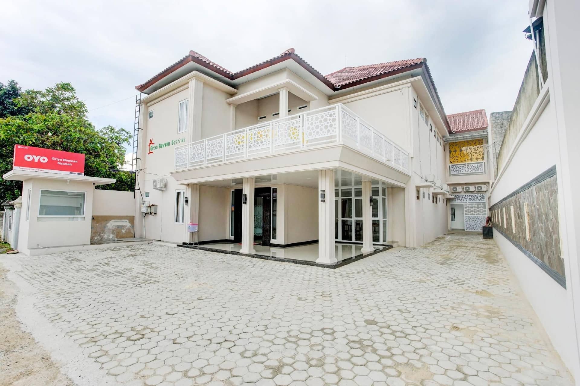 Hotel O Sukarame Near Imanuel Hospital Way Halim Formerly Hotel Griya Bawean Hotel O Sukarame Near Imanuel Hospital Way Halim Formerly Hotel Griya Bawean