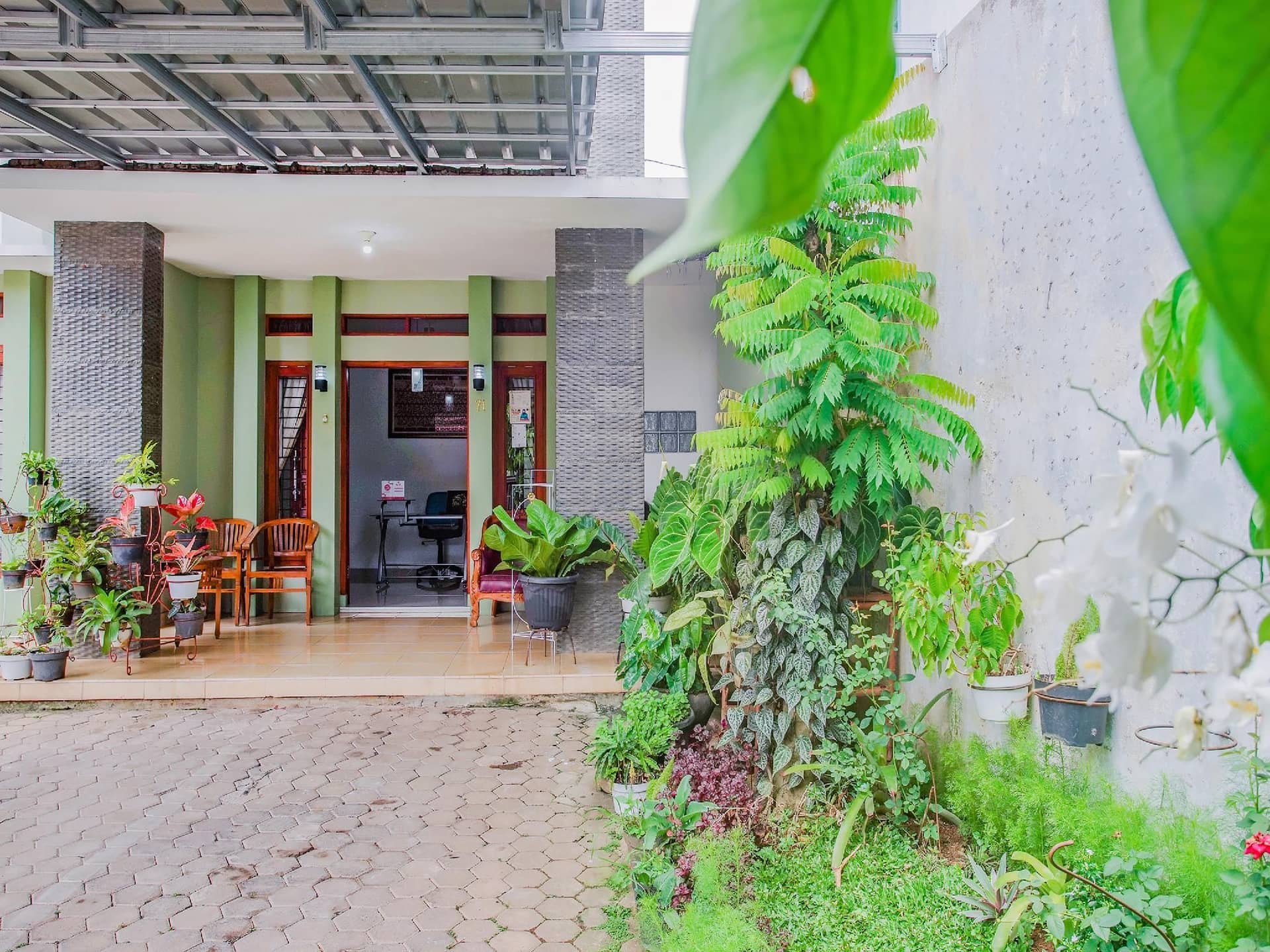 Super OYO 3839 Wisma Bambu Syariah Super OYO 3839 Wisma Bambu Syariah