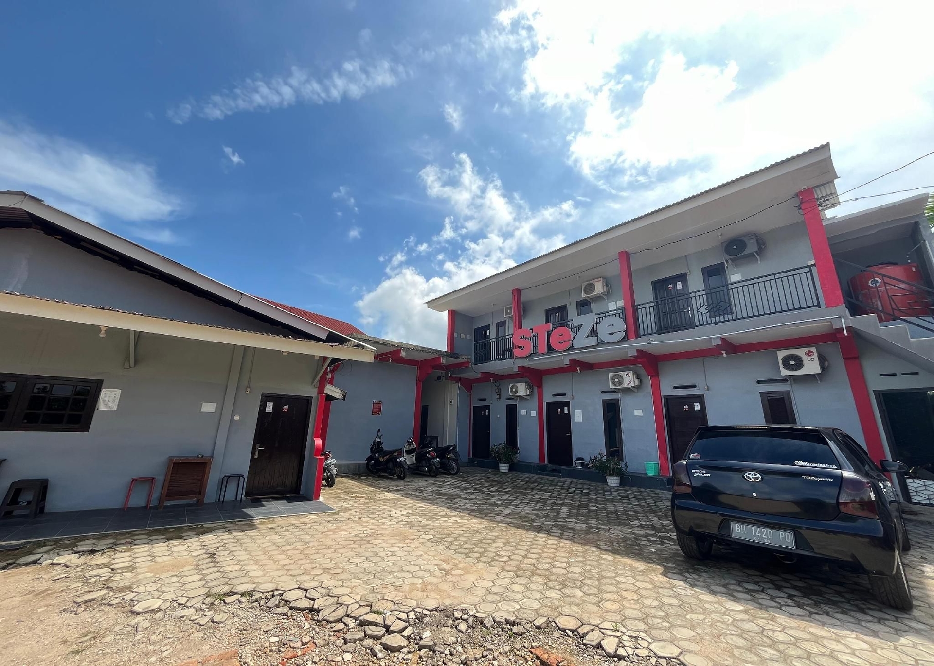 Steze Guesthouse Syariah Telanaipura4