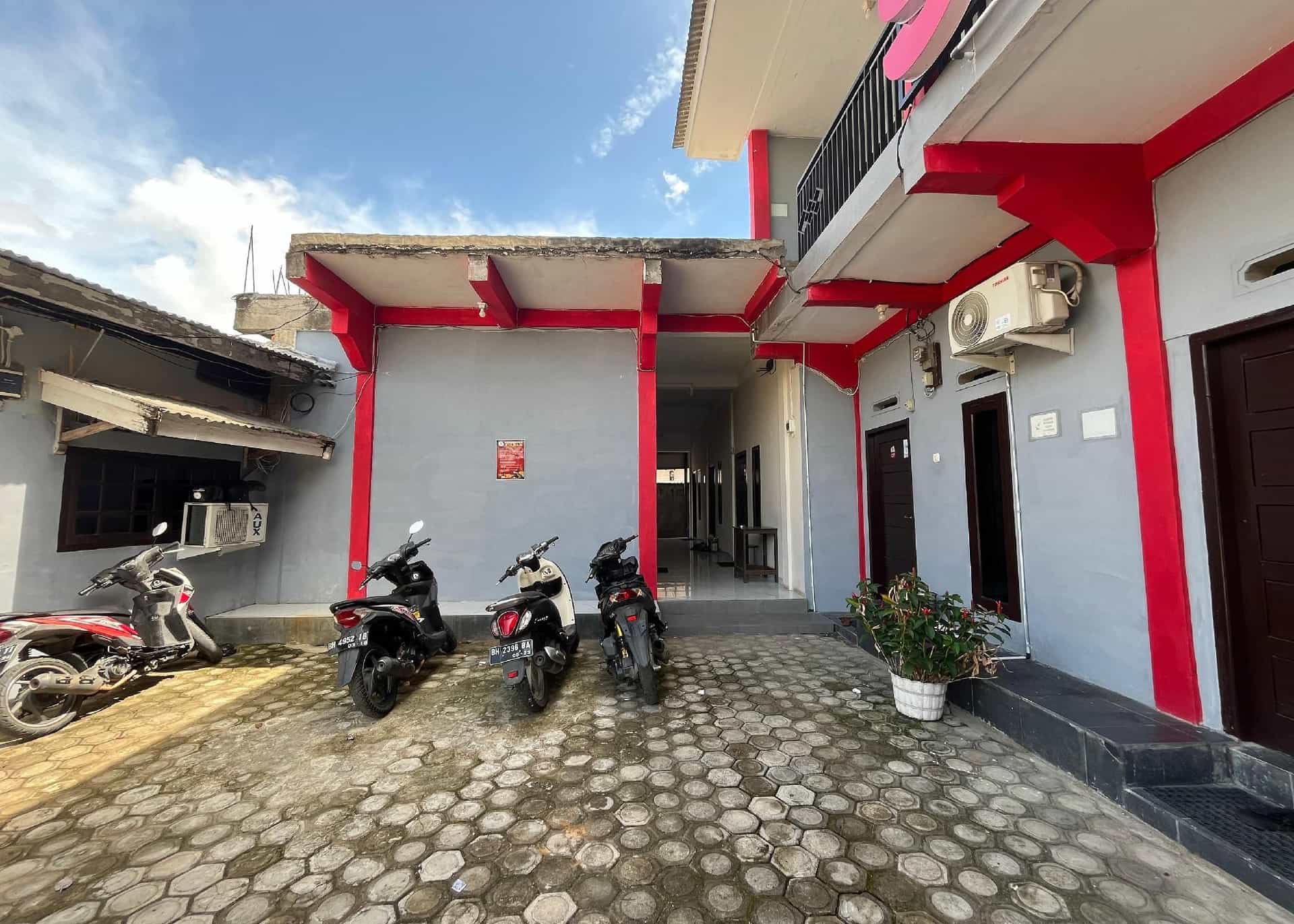 Steze Guesthouse Syariah Telanaipura Steze Guesthouse Syariah Telanaipura