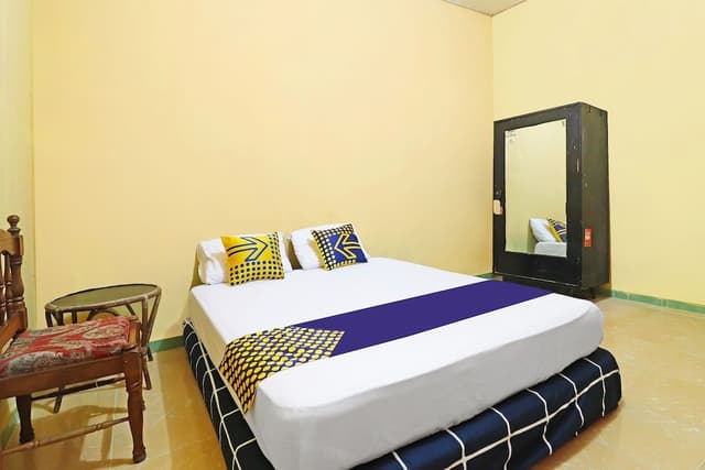 Economy Double Room