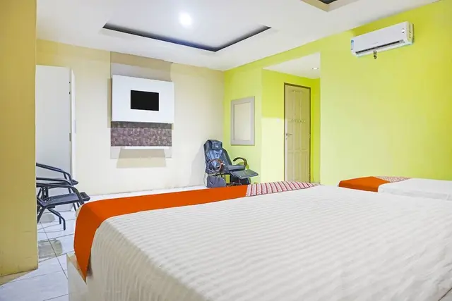 Economy Suite