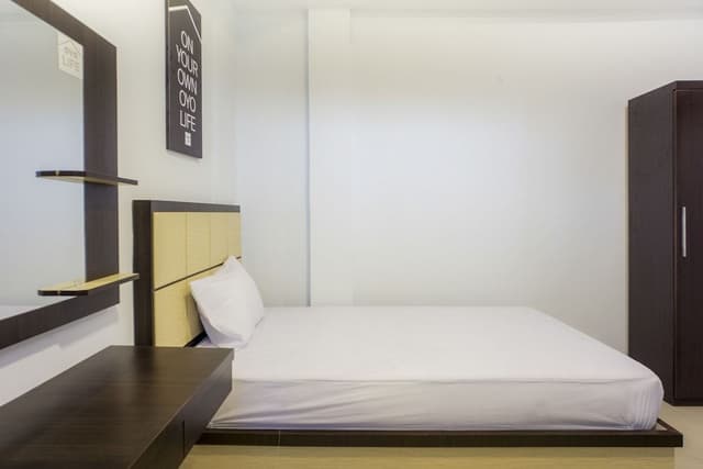 Deluxe Single Room