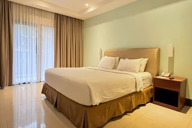 Deluxe Double Bed